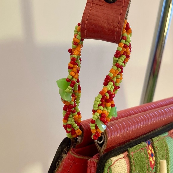 Spring Sale 🌼 Mary Frances handbag semi precious stones jewel toned pendant - Picture 8 of 15